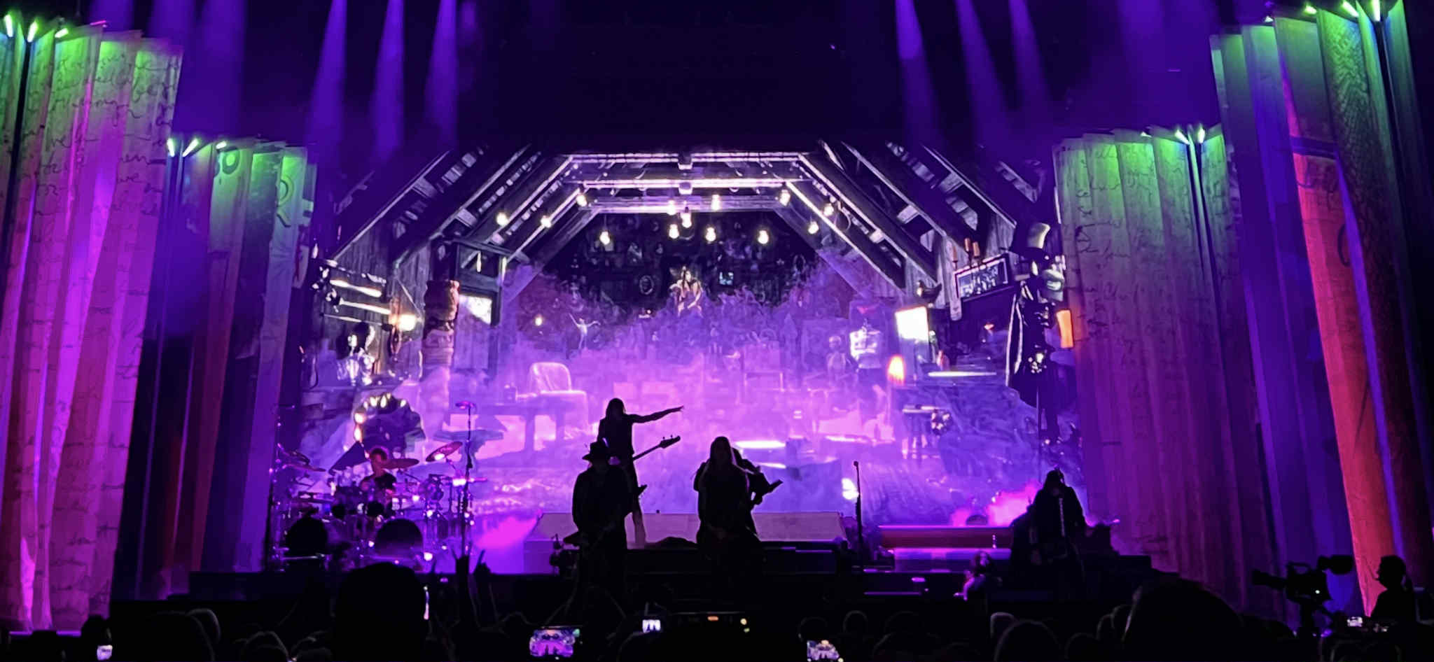 AliceCooper2025-09-18TheAmphitheatreAlpharettaGA (2).jpg